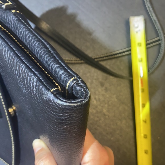 Dooney & Bourke Black Pebble Leather Crossbody GUC - Picture 13 of 13